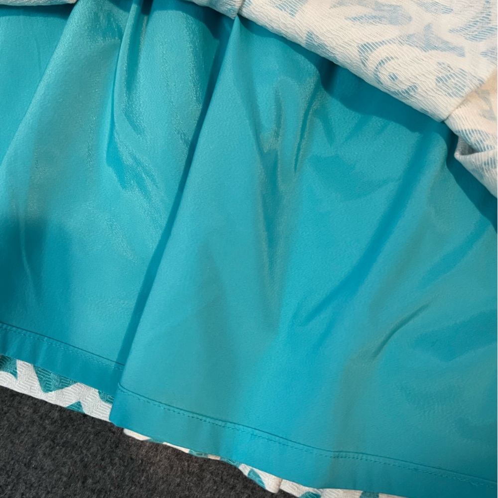 Just…..Taylor dress - Picture 3 of 7